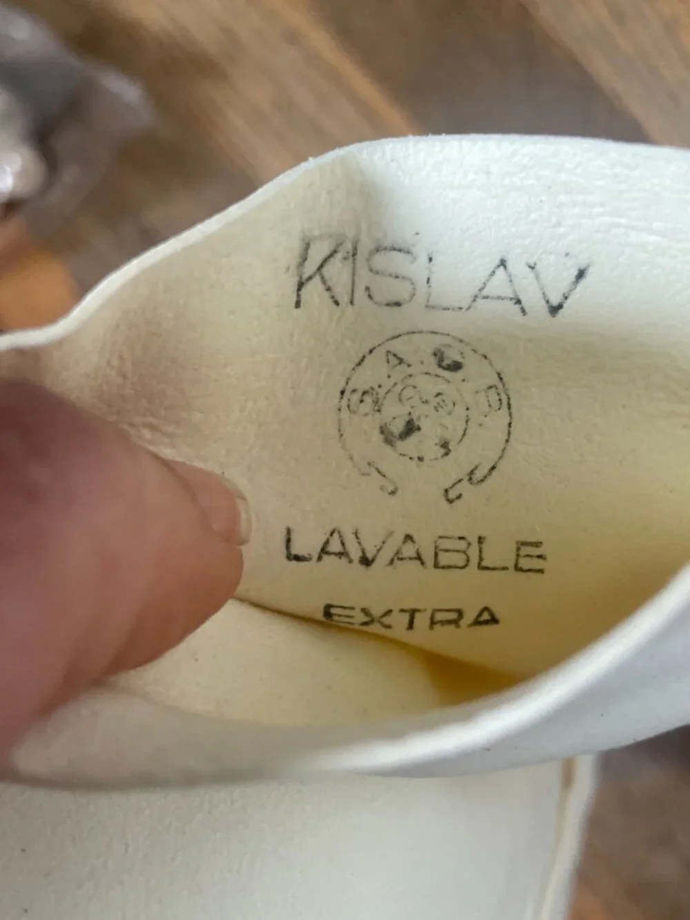 Vintage Kislav Gloves Suede Ivory Size 6 11